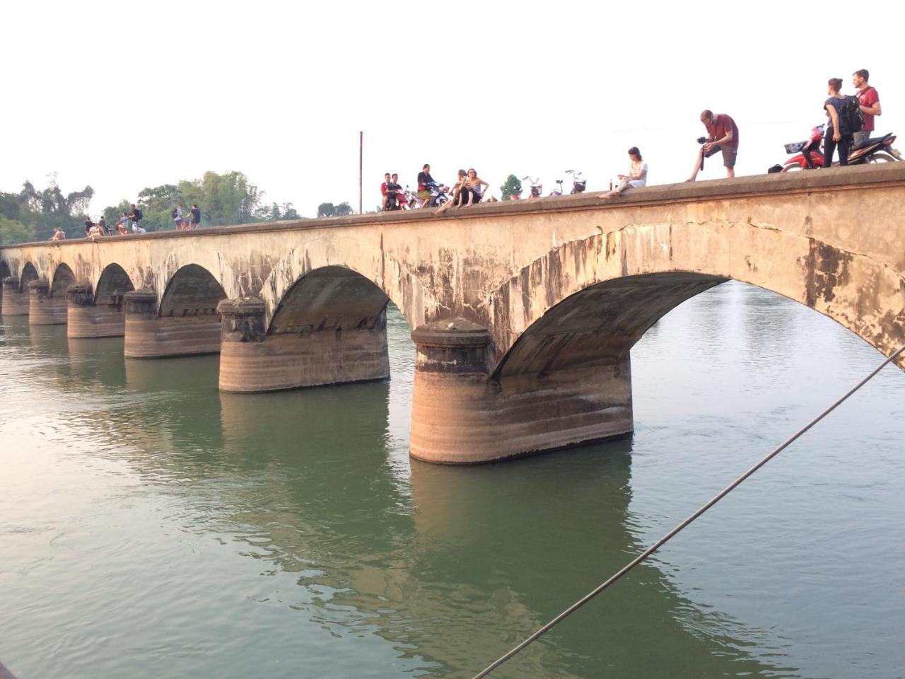 מלון בן דונדט Riverside Bungalow מראה חיצוני תמונה
